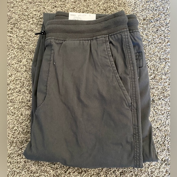 Boys Cargo Joggers - Picture 4 of 4